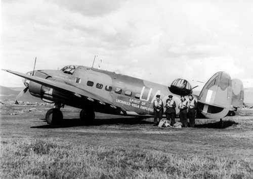 哈德逊号航母是洛克希德·马丁公司的员工在业余时间建造的，作为送给英国皇家空军的礼物
